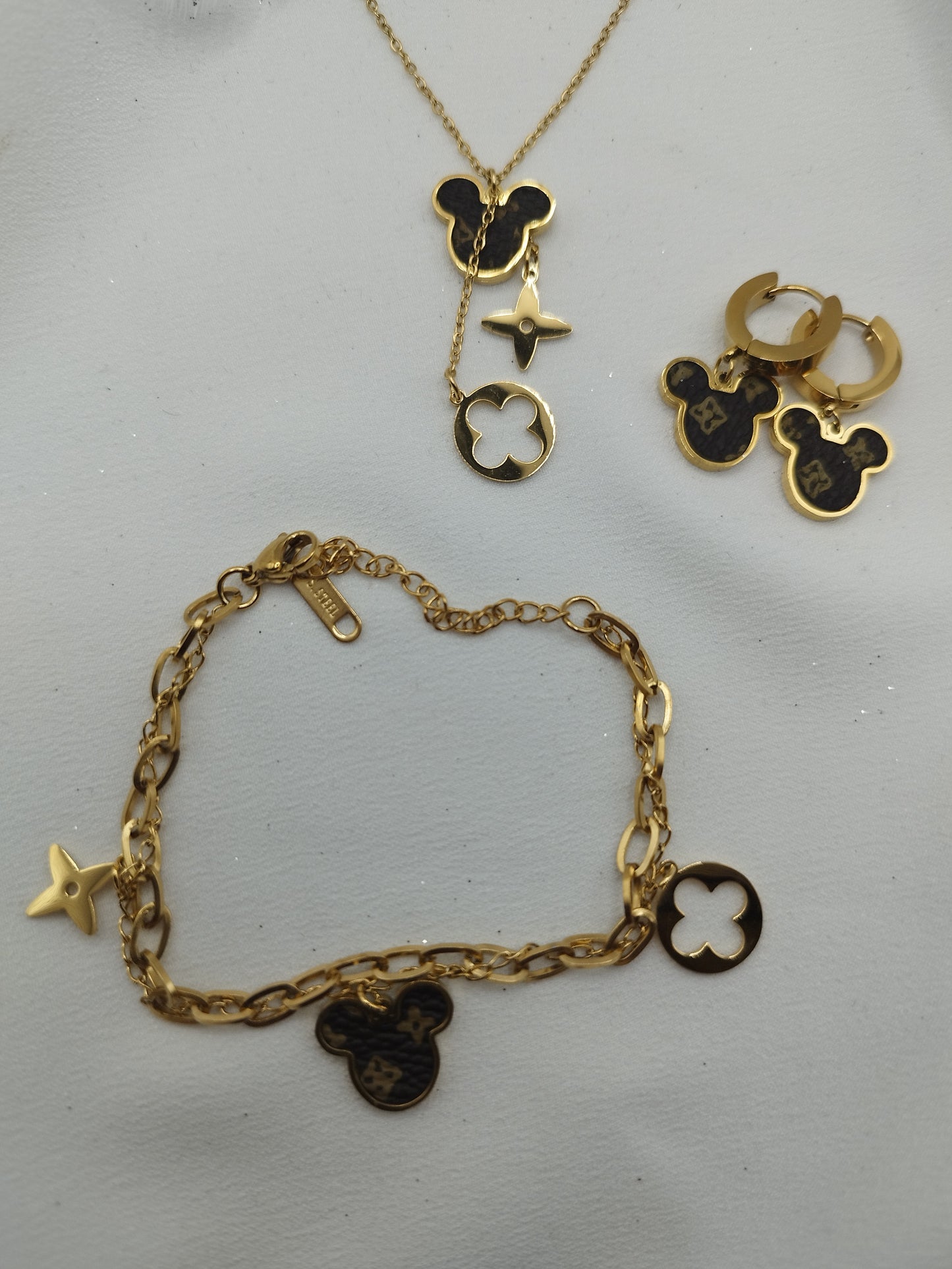 Parure Mickey plaqué or 18 K